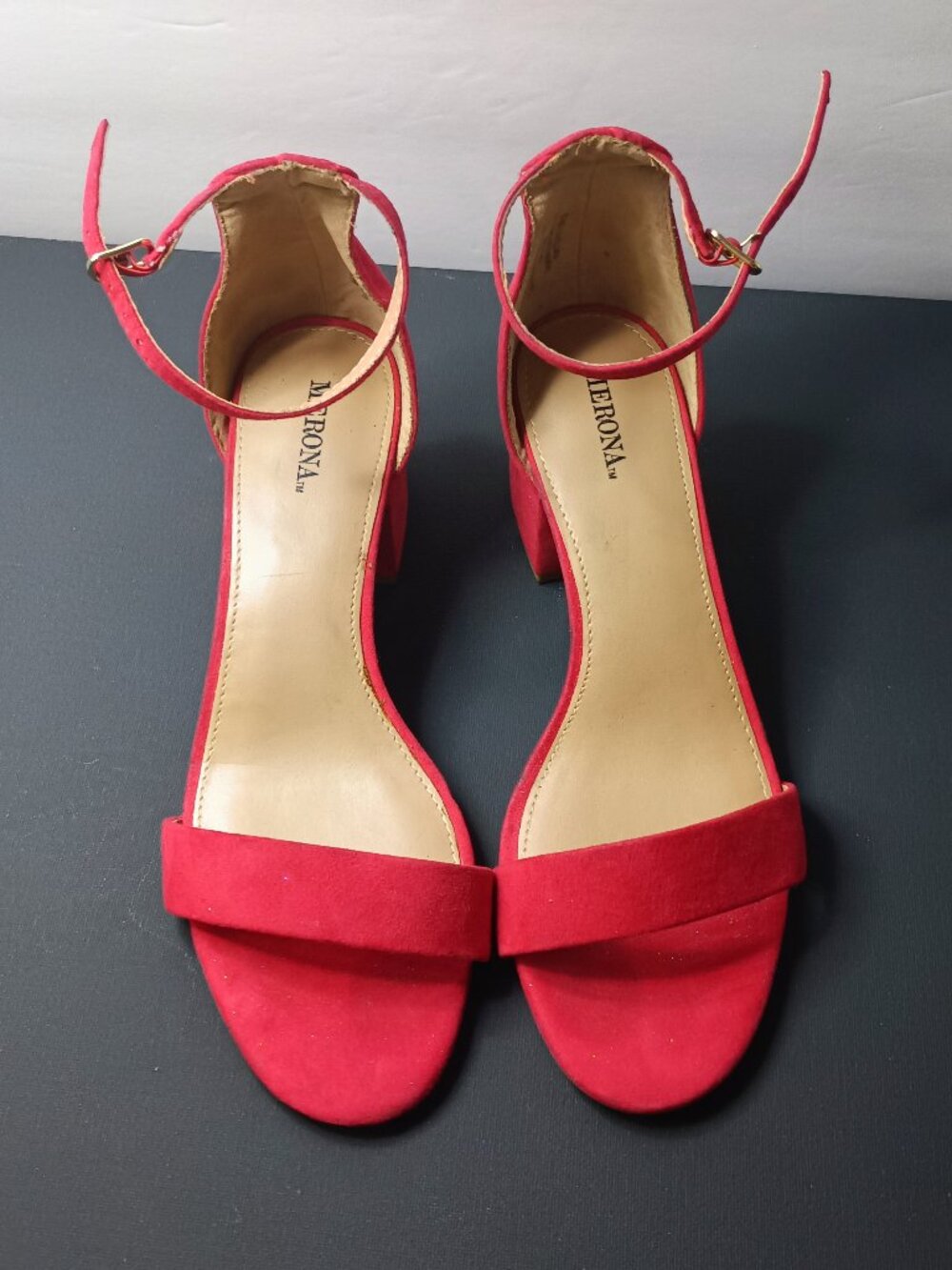 Merona Red Ankle Strap 2 1/4 Inch Block Chunky Heel Open Toe Sandals Heels Sz 8